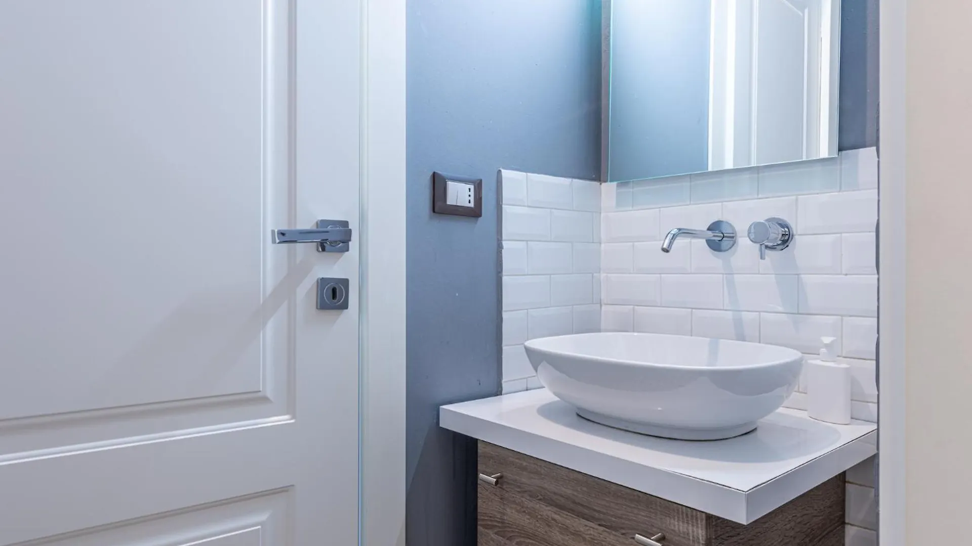 Suites Mansion Rozzano İtalya