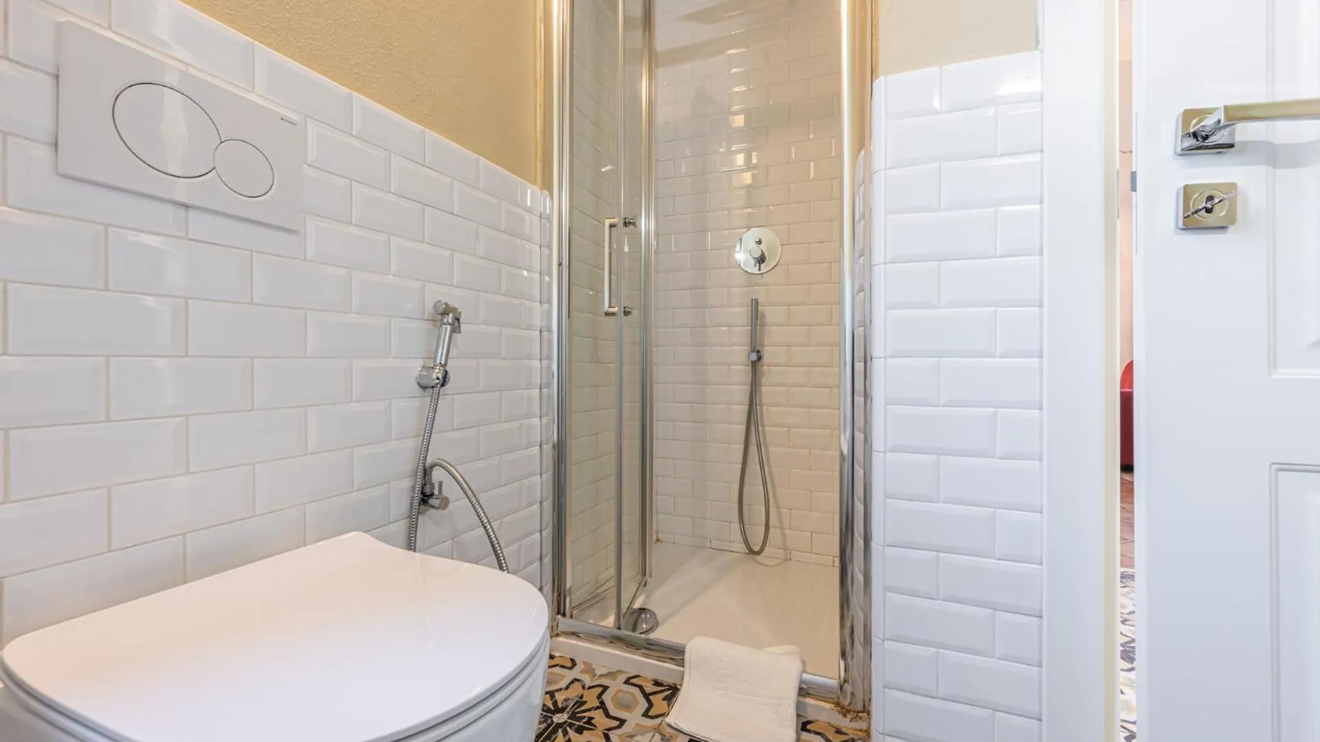 Suites Mansion Rozzano 0*,