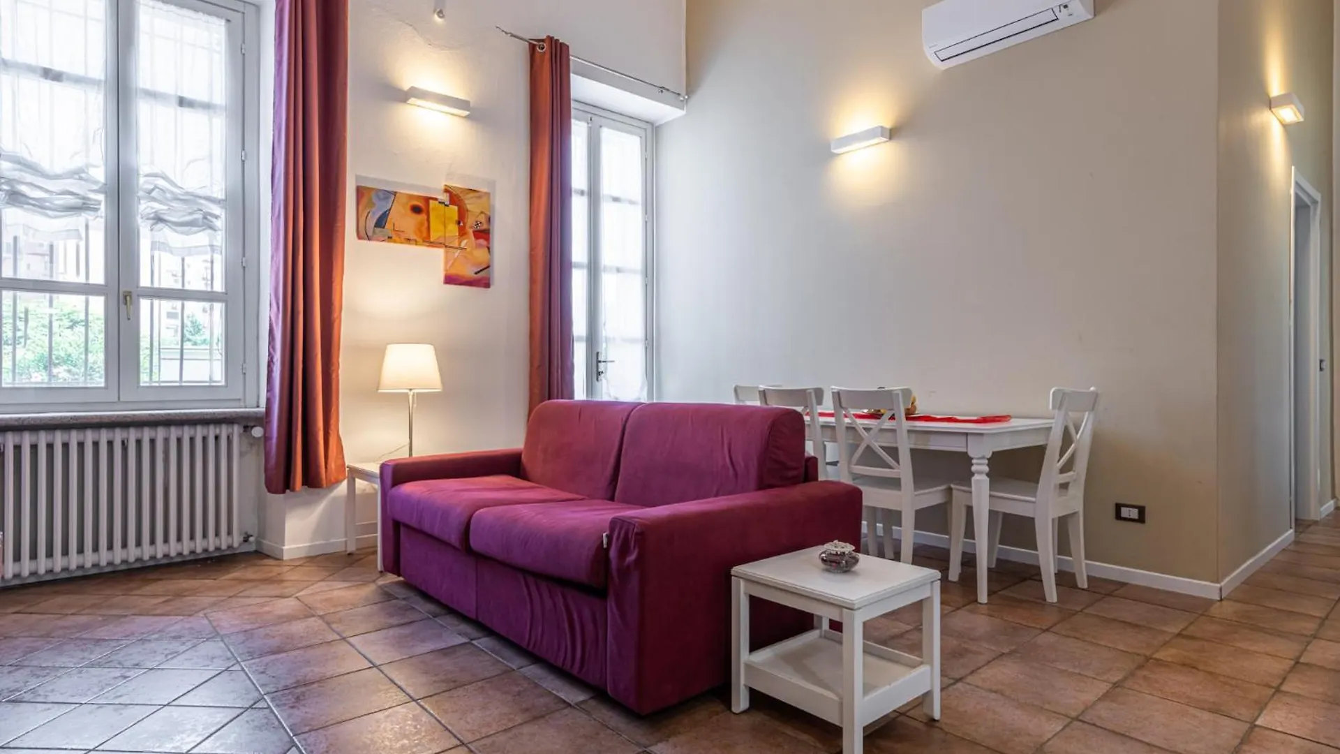 Daire Suites Mansion Rozzano